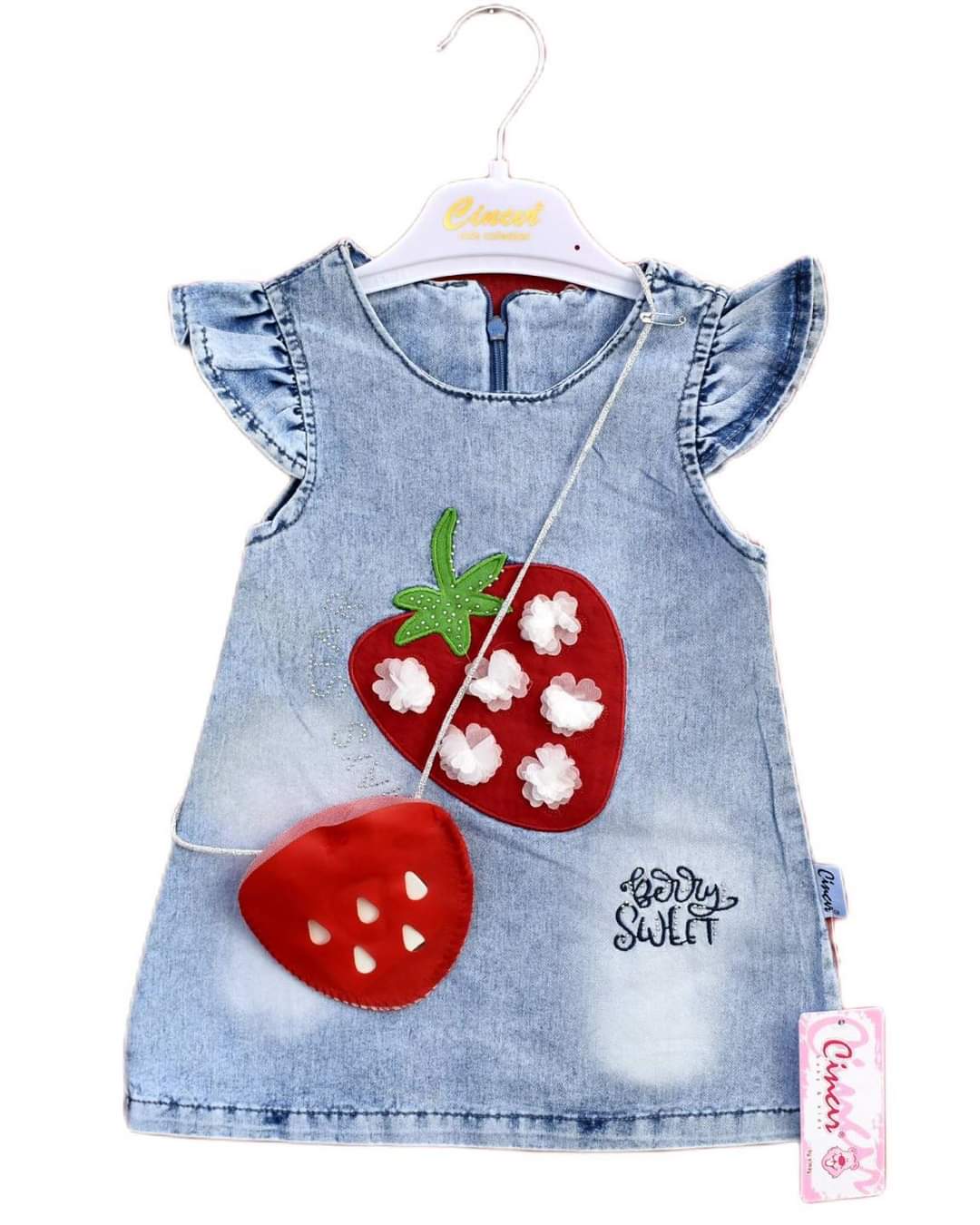 dress stawberry